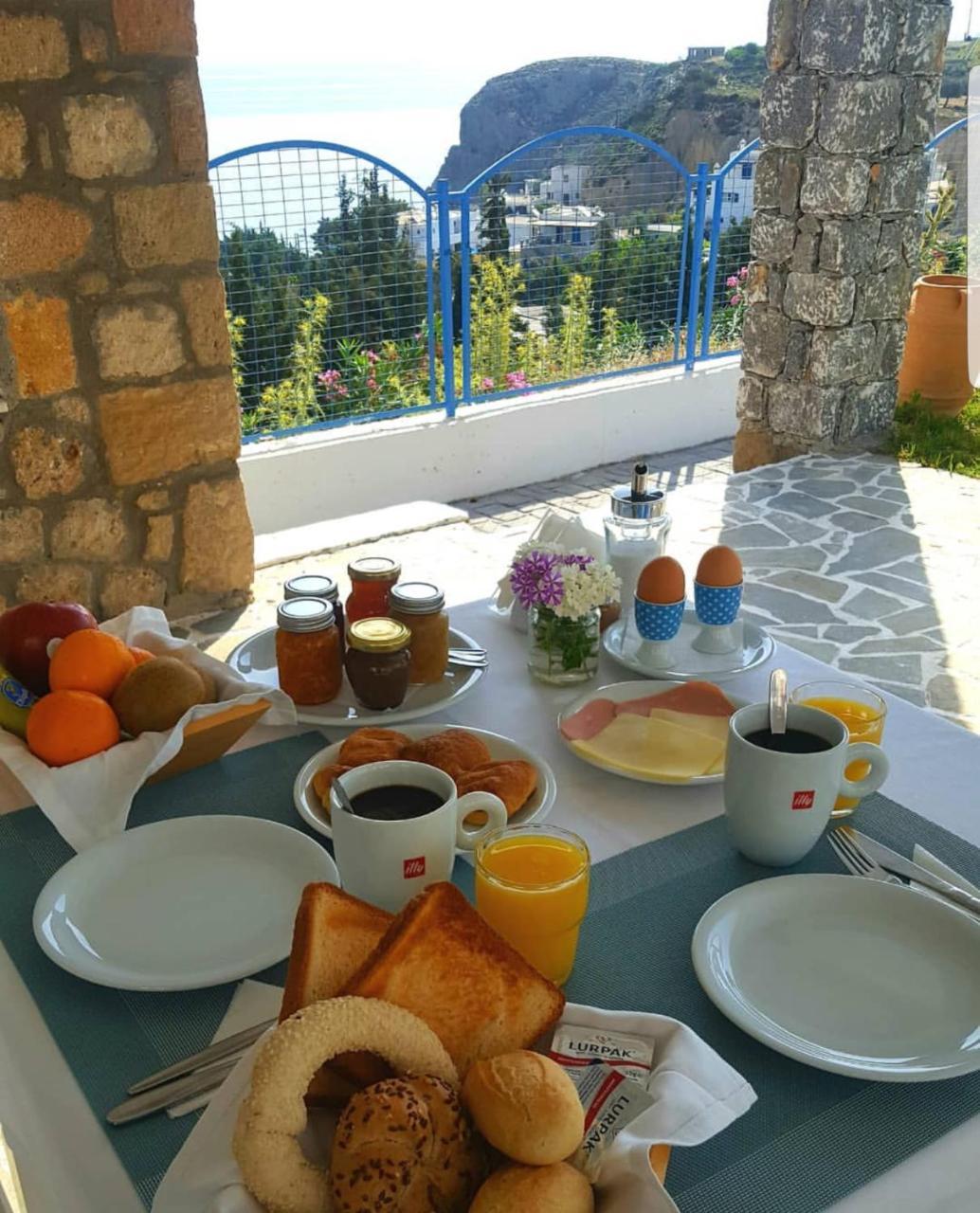 Bella Vista Stegna Aparthotel Архангелос Екстериор снимка